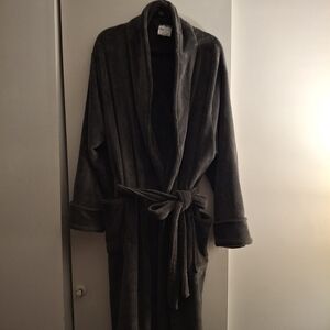 Royal Class Men's Cozy Gray Shawl Collar Bathrobe